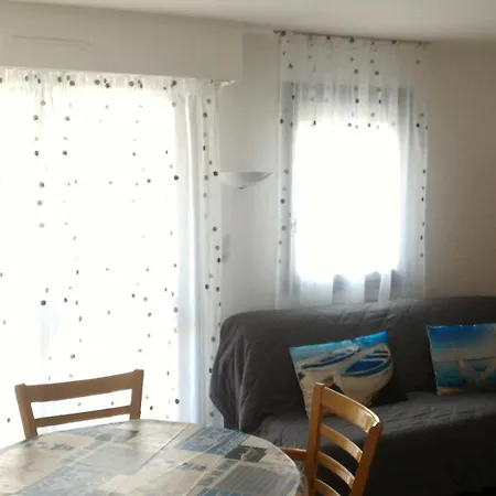 Benoit - 25m, 4 Personnes, Balcon * La Baule